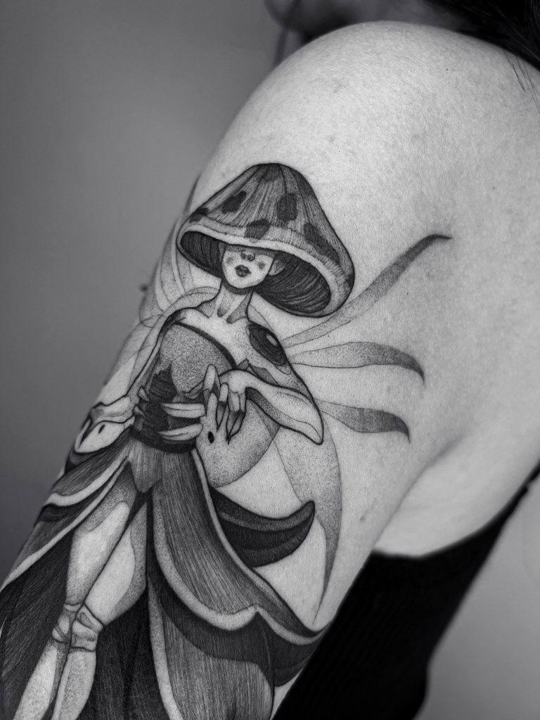 Hada Blackwork